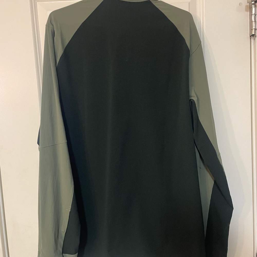 Men's Lululemon Green Jacket - Picture 2 of 2